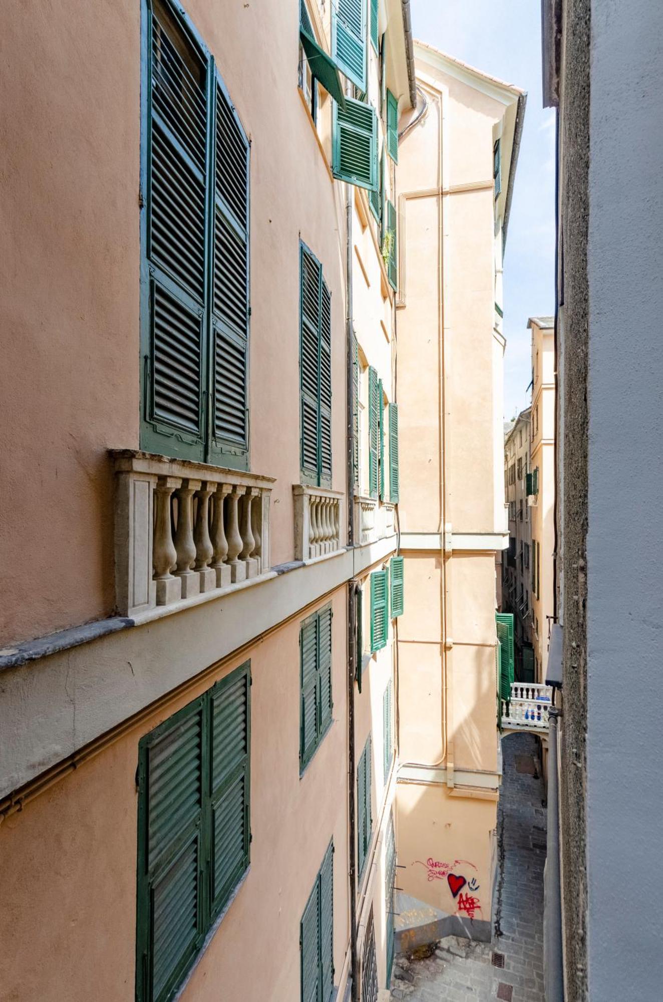 Castelli'S Apartments Campo 9 Генуя Экстерьер фото